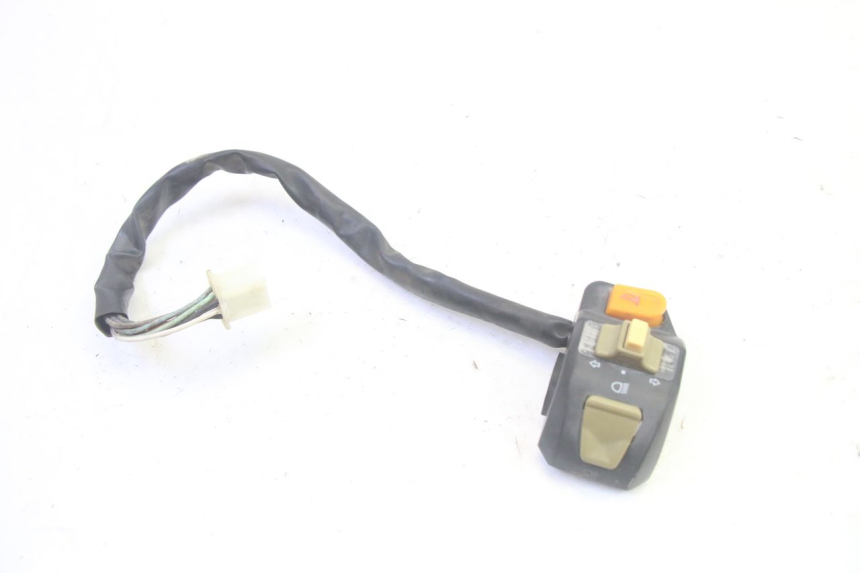 photo de INTERRUPTOR DE LUCES IZQUIERDO EUROCKA GTR 50 (2018 - 2021) - Zoom estado de uso