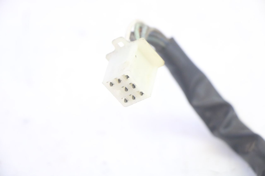 photo de INTERRUPTOR DE LUCES IZQUIERDO EUROCKA GTR 50 (2018 - 2021) - Detalles de los puntos de fijación