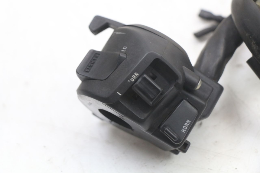 photo de CONMUTADOR IZQUIERDA HONDA CBR F 1000 (1993 - 1996)