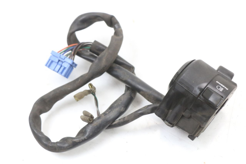 photo de INTERRUPTOR DE LUCES IZQUIERDO. HONDA FES S-WING SWING ABS 125 (2007 - 2015)