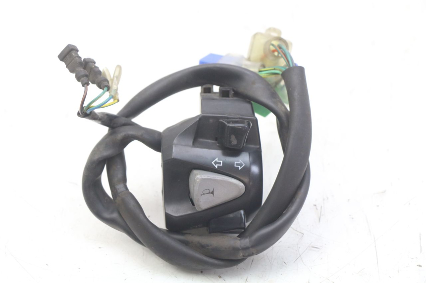 photo de INTERRUPTOR DE LUCES IZQUIERDO HONDA FORZA 125 (2015 - 2016)