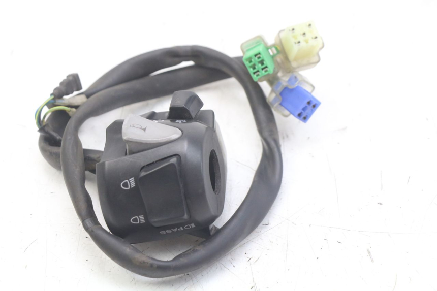 photo de INTERRUPTOR DE LUCES IZQUIERDO HONDA FORZA 125 (2015 - 2016)