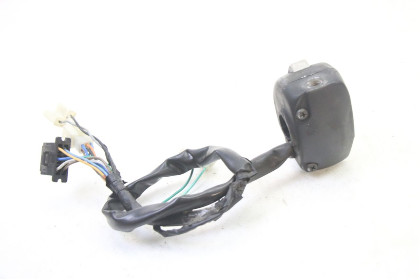 photo de INTERRUPTOR DE LUCES IZQUIERDO SYM JET 14 4T 50 (2018 - 2022)