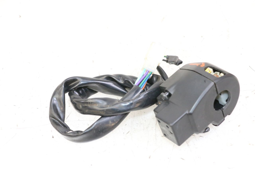 photo de CONMUTADOR IZQUIERDA SYM JOYMAX 125 (2010 - 2017)