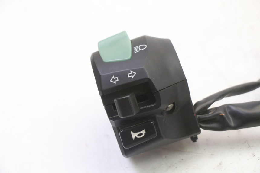 photo de CONMUTADOR IZQUIERDA KIDEN KD125-G 125 (2018 - 2022)