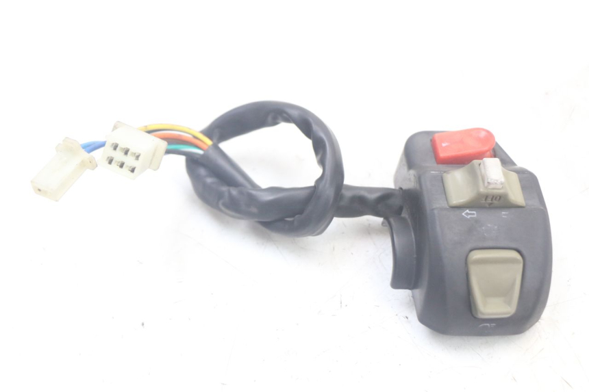 photo de INTERRUPTOR DE LUCES IZQUIERDO KEEWAY RY6 2T 50 (2011 - 2019)