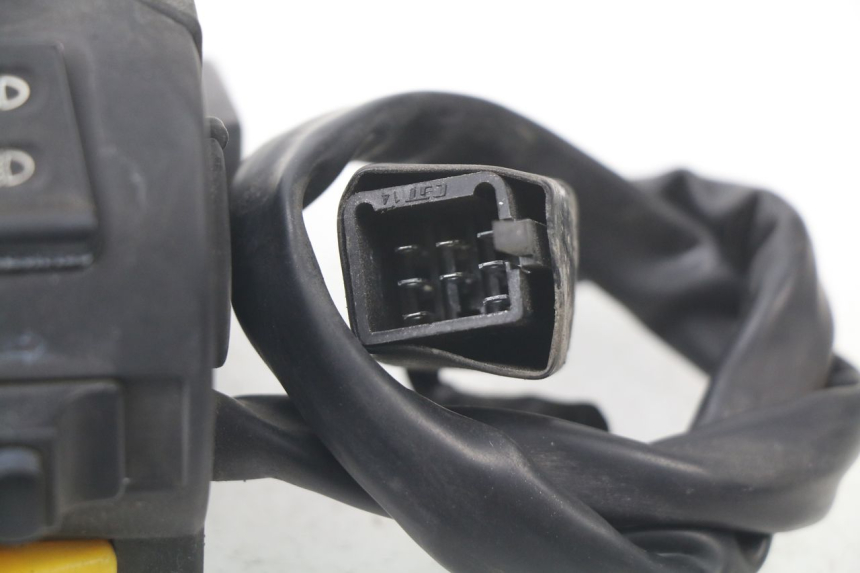 photo de INTERRUPTOR DE LUCES IZQUIERDO PEUGEOT KISBEE 2T 50 (2010 - 2017)