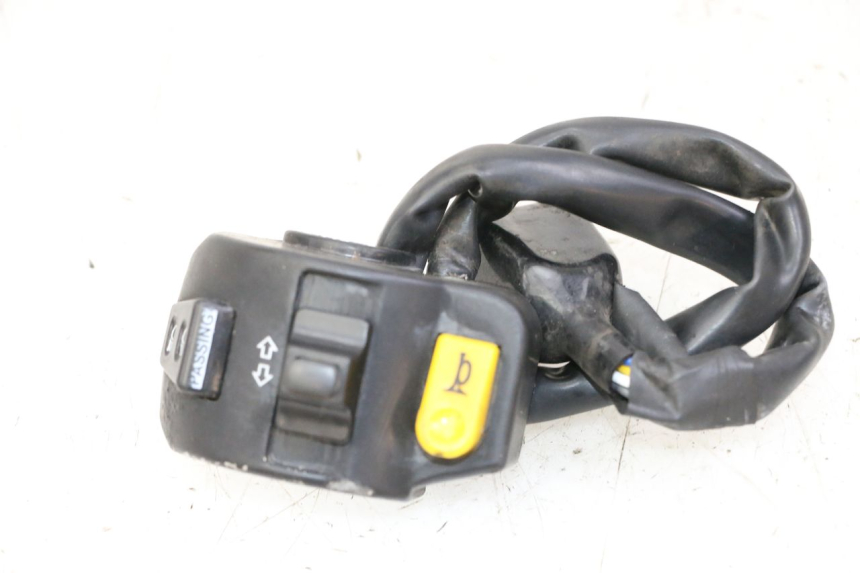 photo de INTERRUPTOR DE LUCES IZQUIERDO PEUGEOT KISBEE 2T 50 (2010 - 2017)