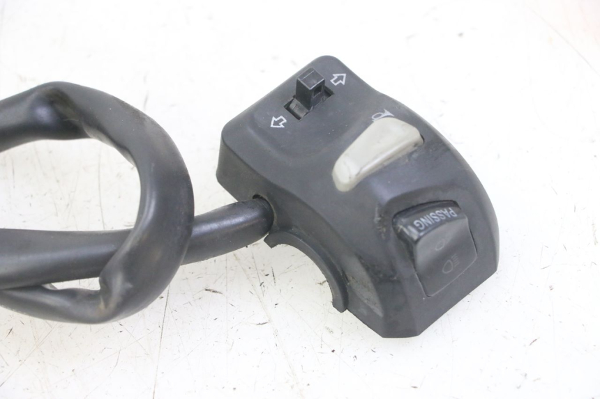 photo de INTERRUPTOR DE LUCES IZQUIERDO PEUGEOT KISBEE 4T 50 (2018 - 2022)