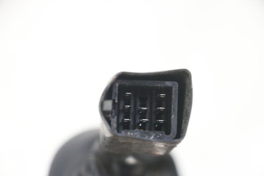 photo de INTERRUPTOR DE LUCES IZQUIERDO PEUGEOT KISBEE 4T 50 (2018 - 2022)