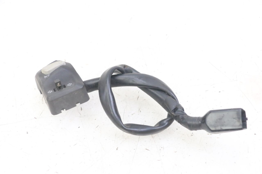 photo de INTERRUPTOR DE LUCES IZQUIERDO PEUGEOT KISBEE 4T 50 (2018 - 2022)
