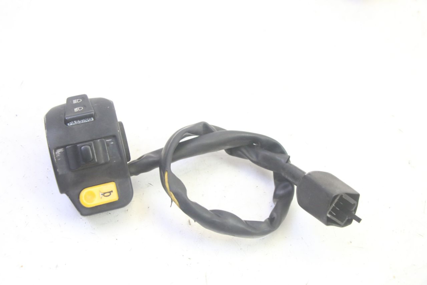 photo de INTERRUPTOR DE LUCES IZQUIERDO PEUGEOT KISBEE 4T 50 (2010 - 2017) - Vista principal