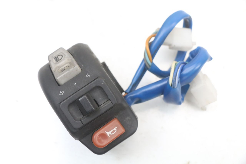 photo de INTERRUPTOR DE LUCES IZQUIERDO KYMCO AGILITY 4T 50 (2005 - 2018)