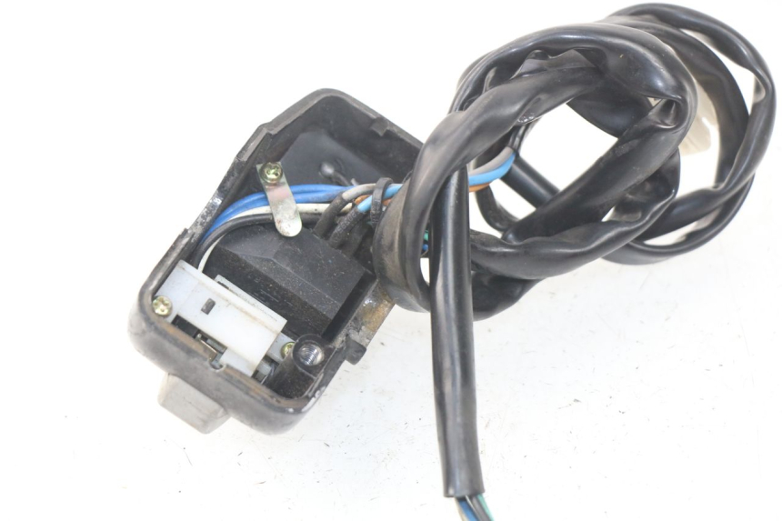 photo de INTERRUPTOR DE LUCES IZQUIERDO KYMCO AGILITY RS 2T 50 (2009 - 2013)