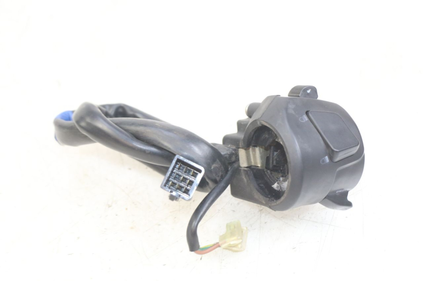 photo de INTERRUPTOR DE LUCES IZQUIERDO KYMCO DOWNTOWN ABS 125 (2015 - 2017)