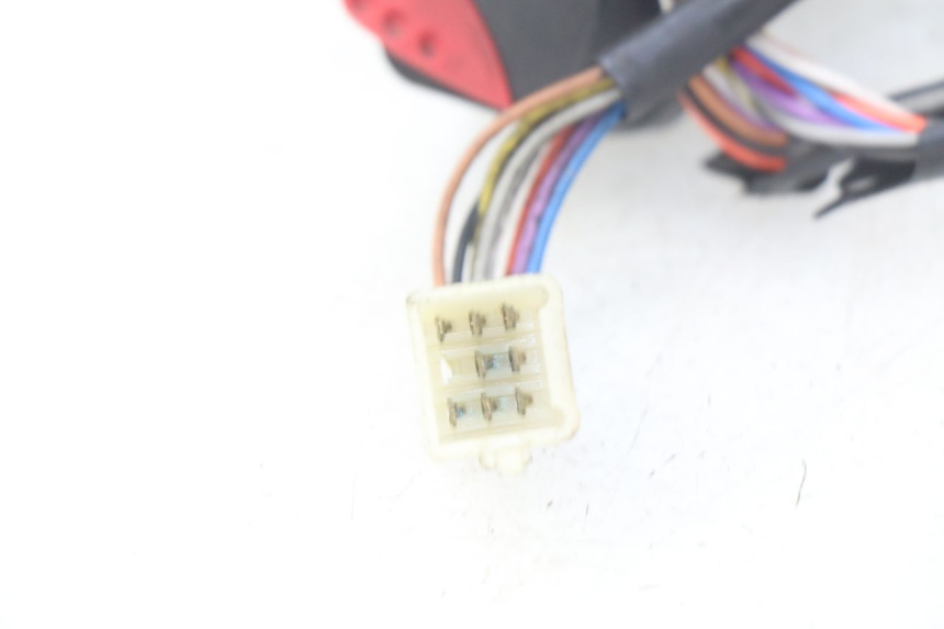 photo de INTERRUPTOR DE LUCES IZQUIERDO PEUGEOT LUDIX 50 (2008 - 2017)