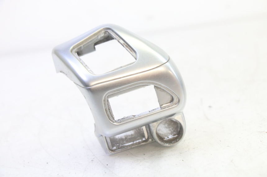 photo de INTERRUPTOR DE LUCES IZQUIERDO PIAGGIO MP3 125 (2006 - 2014)