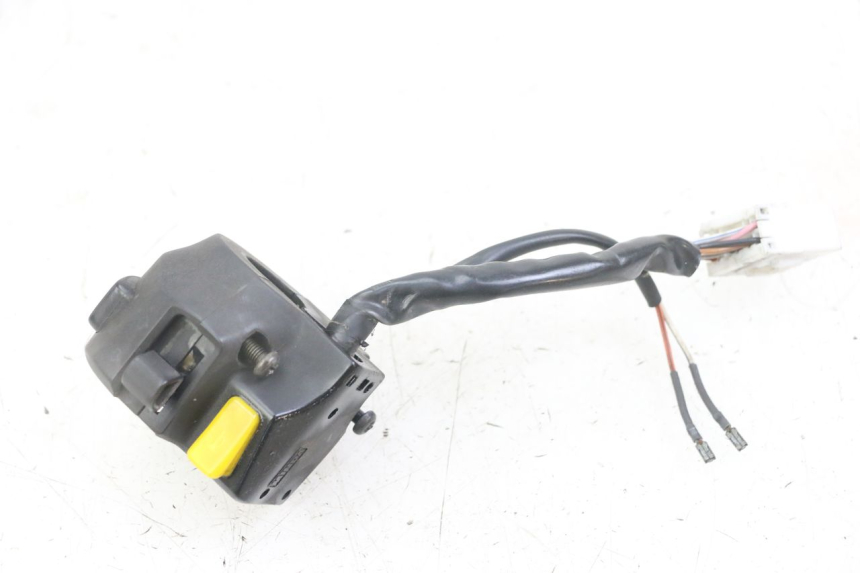 photo de INTERRUPTOR DE LUCES IZQUIERDO GILERA NEXUS 125 (2009 - 2013)