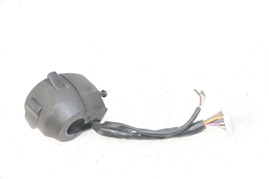 photo de INTERRUPTOR DE LUCES IZQUIERDO GILERA NEXUS 125 (2009 - 2013)
