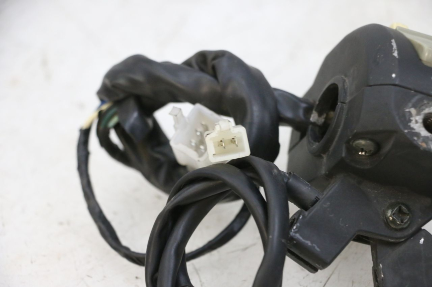 photo de CONMUTADOR IZQUIERDA JM MOTORS OLDIES 4T 50 (2010 - 2020) - Zoom estado de uso