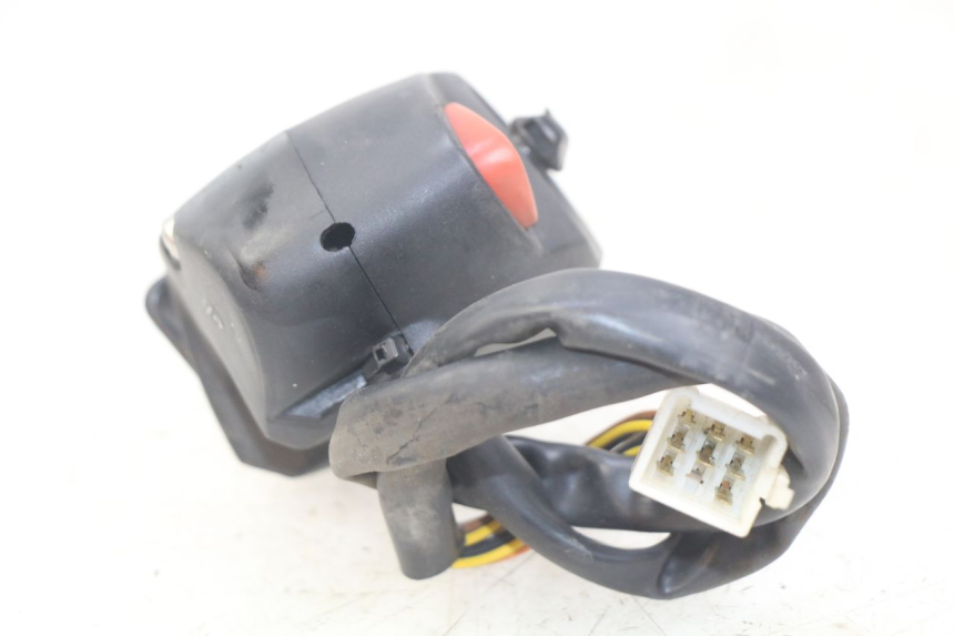 photo de INTERRUPTOR DE LUCES IZQUIERDO PEUGEOT CITYSTAR 2T 50 (2018 - 2021)