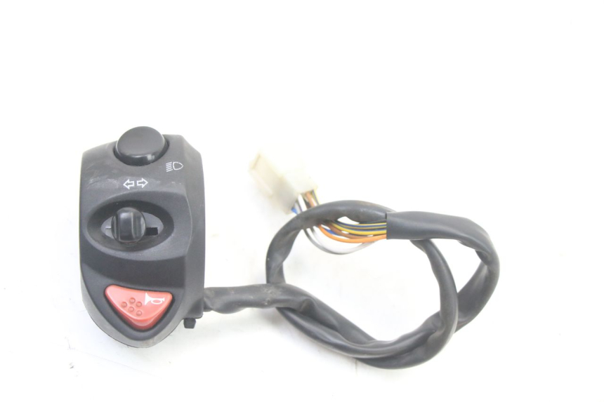 photo de INTERRUPTOR DE LUCES IZQUIERDO PEUGEOT CITYSTAR 2T 50 (2018 - 2021)