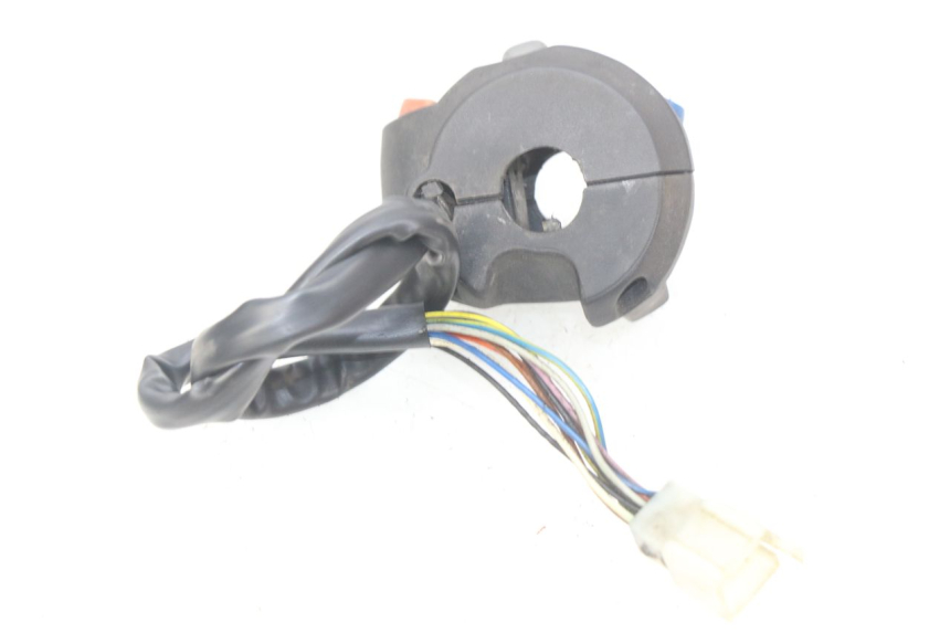 photo de INTERRUPTOR DE LUCES IZQUIERDO PEUGEOT ELYSTAR 50 (2002 - 2014)