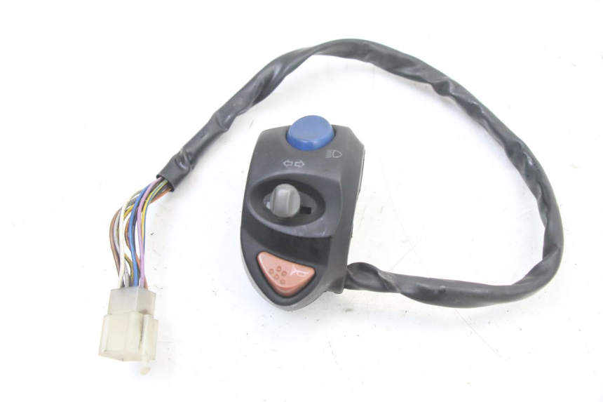 photo de INTERRUPTOR DE LUCES IZQUIERDO PEUGEOT ELYSTAR 50 (2002 - 2014)