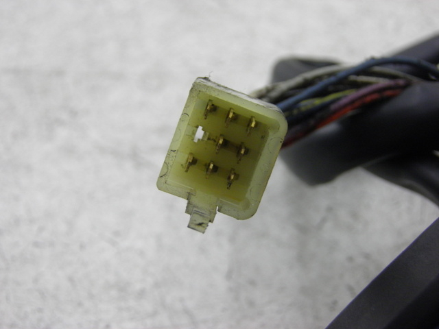 photo de INTERRUPTOR DE LUCES IZQUIERDO PEUGEOT ELYSTAR 50 (2002 - 2014)