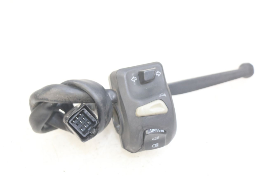 photo de INTERRUPTOR DE LUCES IZQUIERDO PEUGEOT KISBEE 2T 50 (2010 - 2017)