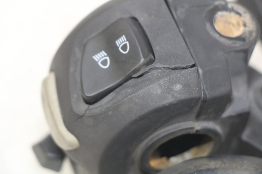 photo de INTERRUPTOR DE LUCES IZQUIERDO PEUGEOT KISBEE 2T 50 (2010 - 2017)