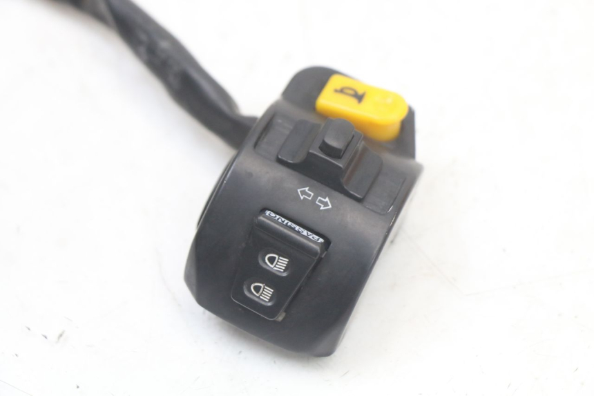 photo de INTERRUPTOR DE LUCES IZQUIERDO PEUGEOT KISBEE 2T 50 (2010 - 2017)