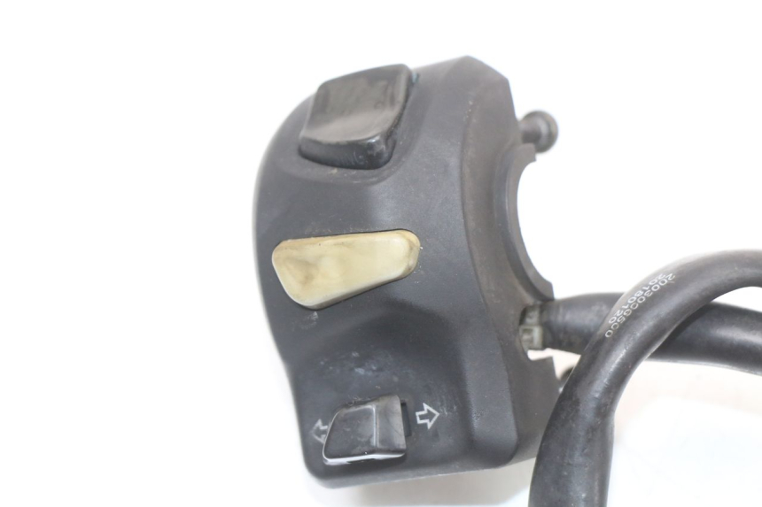 photo de INTERRUPTOR DE LUCES IZQUIERDO PEUGEOT KISBEE 4T 50 (2018 - 2022)