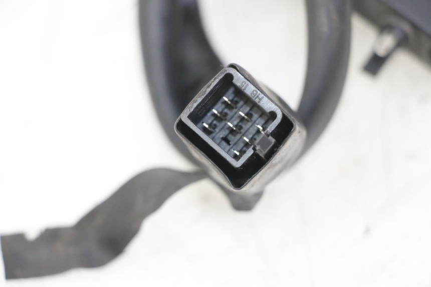 photo de INTERRUPTOR DE LUCES IZQUIERDO PEUGEOT KISBEE 4T 50 (2010 - 2017)