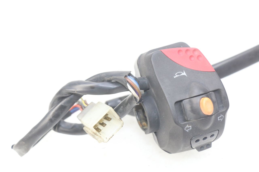 photo de INTERRUPTOR DE LUCES IZQUIERDO PEUGEOT LUDIX 50 (2008 - 2017)