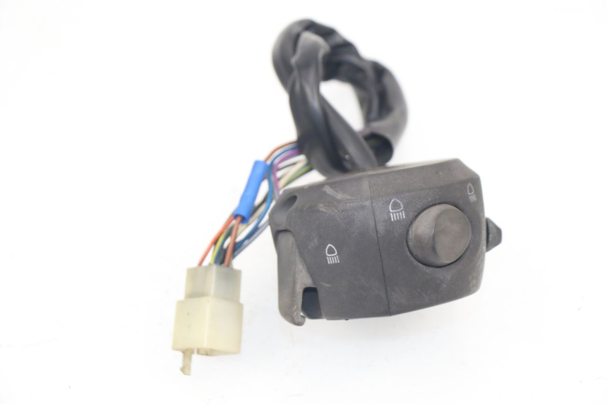 photo de INTERRUPTOR DE LUCES IZQUIERDO PEUGEOT SATELIS 125 (2006 - 2009)