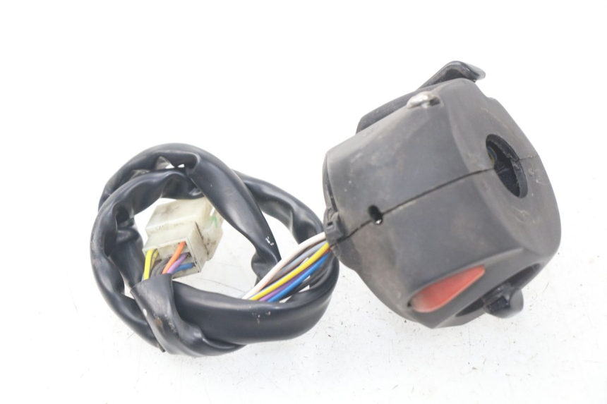 photo de INTERRUPTOR DE LUCES IZQUIERDO PEUGEOT SATELIS 125 (2006 - 2009)