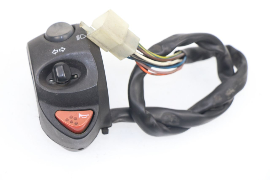 photo de INTERRUPTOR DE LUCES IZQUIERDO PEUGEOT SATELIS 125 (2006 - 2009)