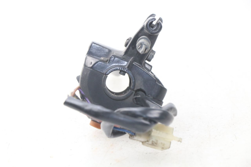 photo de INTERRUPTOR DE LUCES IZQUIERDO PEUGEOT VIVACITY 50 (2004 - 2009)