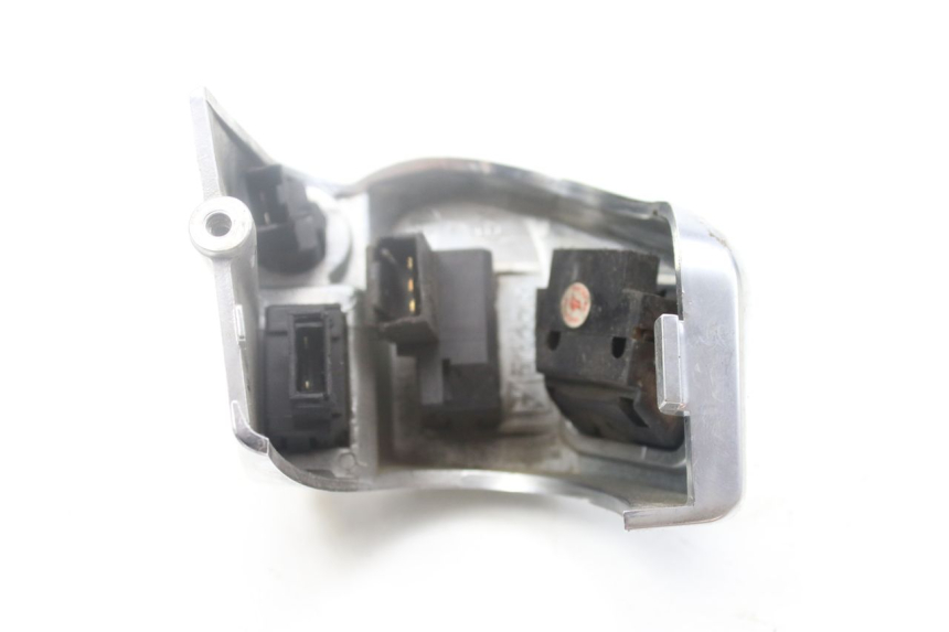 photo de INTERRUPTOR DE LUCES IZQUIERDO PIAGGIO MP3 500 (2014 - 2016)