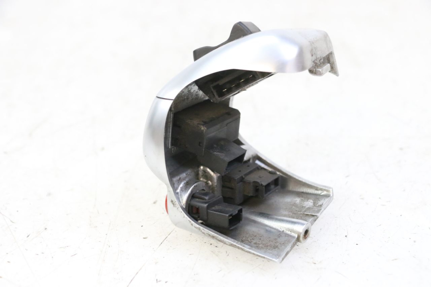 photo de INTERRUPTOR DE LUCES IZQUIERDO PIAGGIO MP3 125 (2006 - 2014)