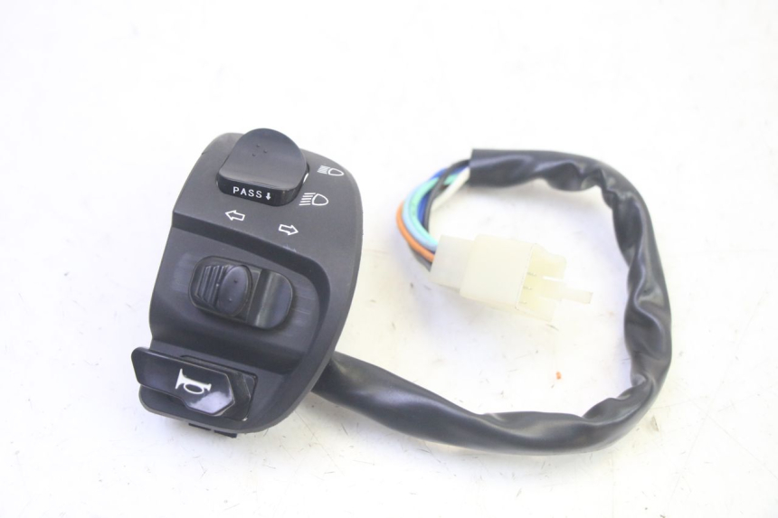 photo de CONMUTADOR IZQUIERDA EFUN PUSA 1 - Vista principal