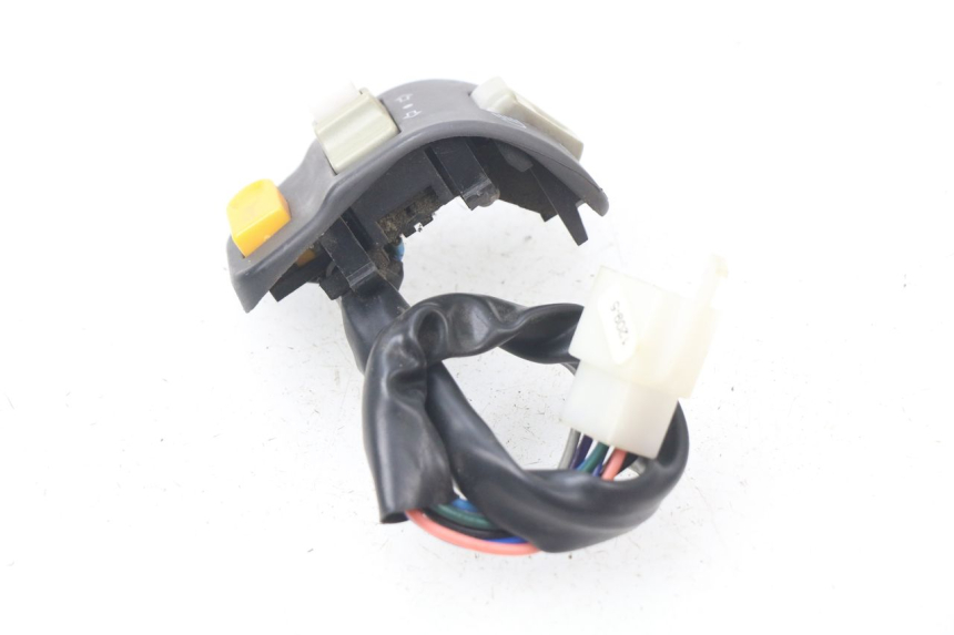 photo de INTERRUPTOR DE LUCES IZQUIERDO JM MOTORS SANTANA 50 (2014 - 2020)