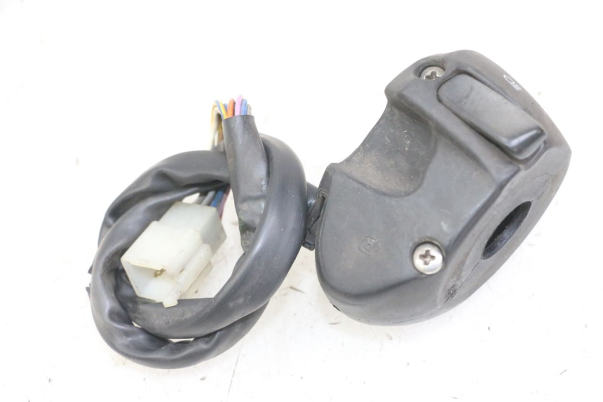 photo de CONMUTADOR IZQUIERDA PEUGEOT SATELIS 125 (2013 - 2018)