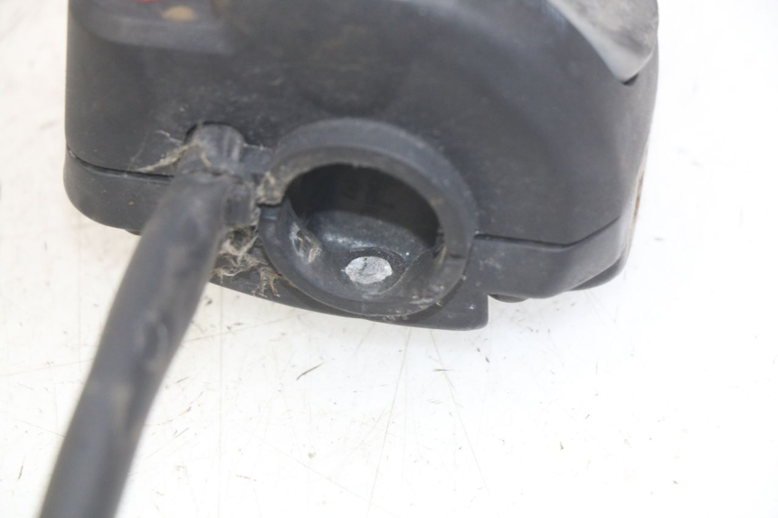 photo de INTERRUPTOR DE LUCES IZQUIERDO MBK SKYLINER 125 (1998 - 2001) - Detalle de la pieza