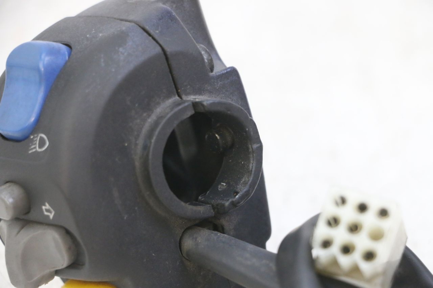 photo de CONMUTADOR IZQUIERDA PEUGEOT SPEEDFIGHT 2 LC 50 (2000 - 2009)