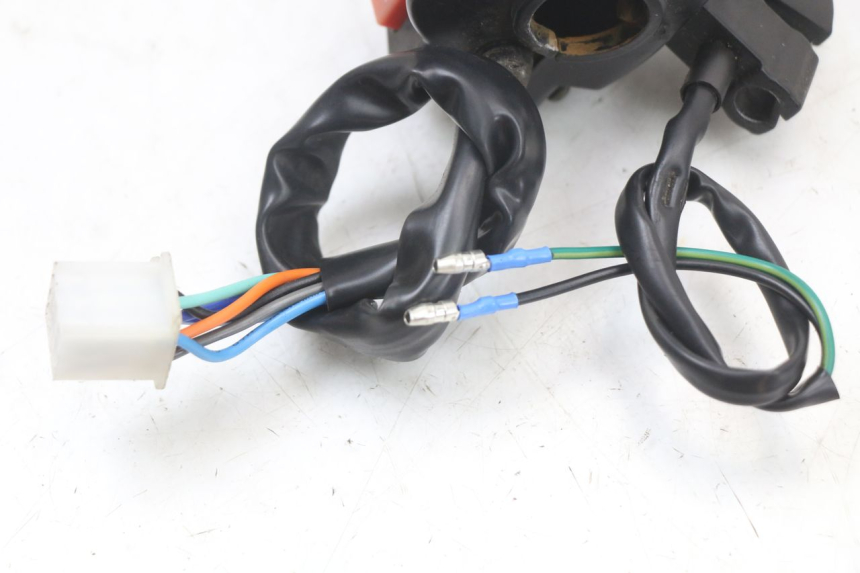 photo de Interruptor de luces izquierdo VASTRO STREET X 4T 50 (2016 - 2021)