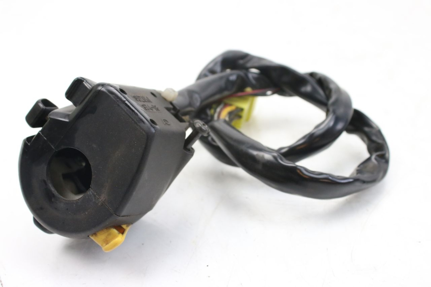 photo de INTERRUPTOR DE LUCES IZQUIERDO SUZUKI AN BURGMAN 400 (2006 - 2010)
