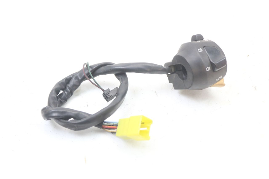 photo de INTERRUPTOR DE LUCES IZQUIERDO SUZUKI BURGMAN 125 (2007 - 2014)