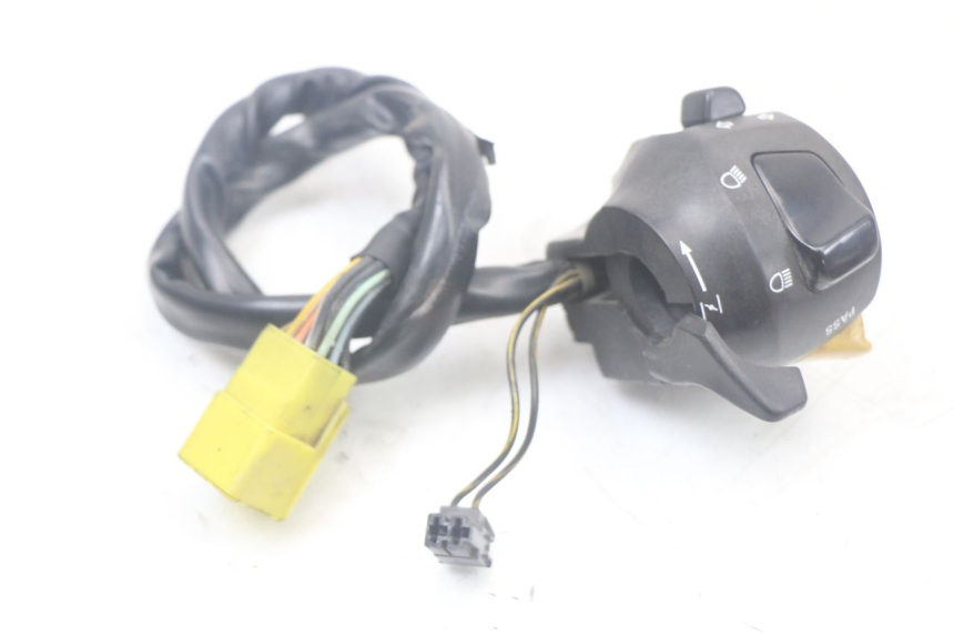 photo de INTERRUPTOR DE LUCES IZQUIERDO. SUZUKI SV N 650 (1999 - 2002)